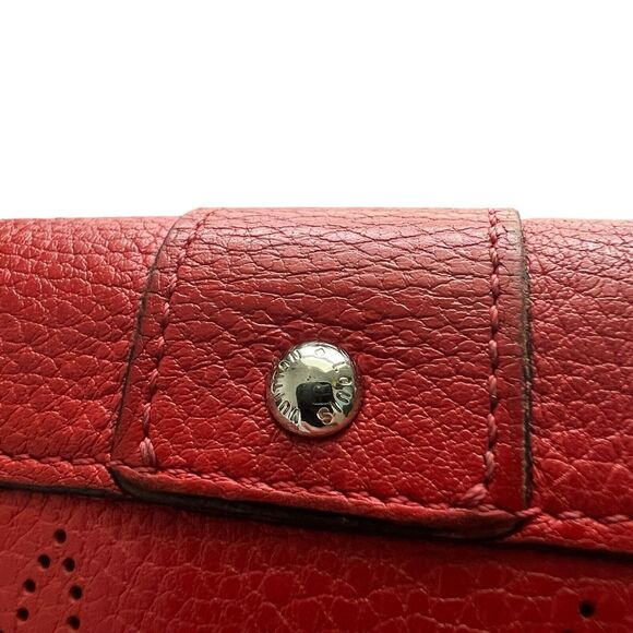 Louis Vuitton Amelia Red Monogram Mahina Leather Wallet - Picture 4 of 16